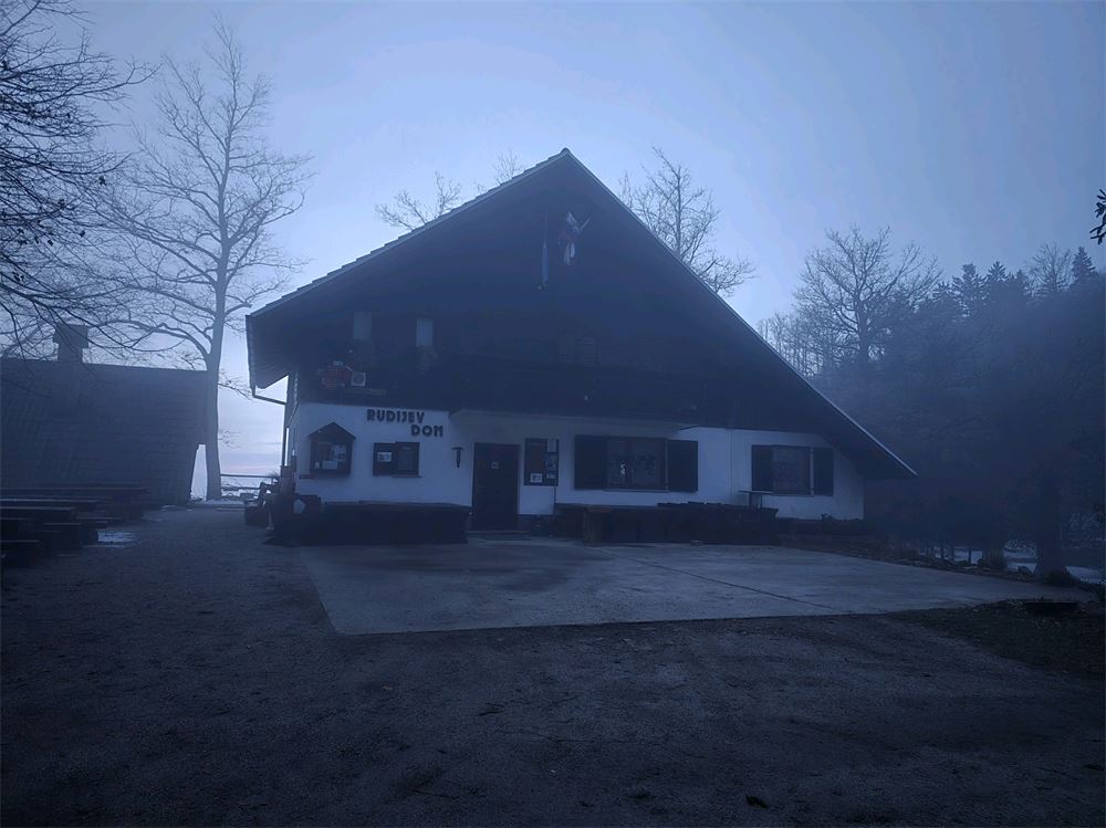 Planinski dom pod Donačko goro - Rudijev dom